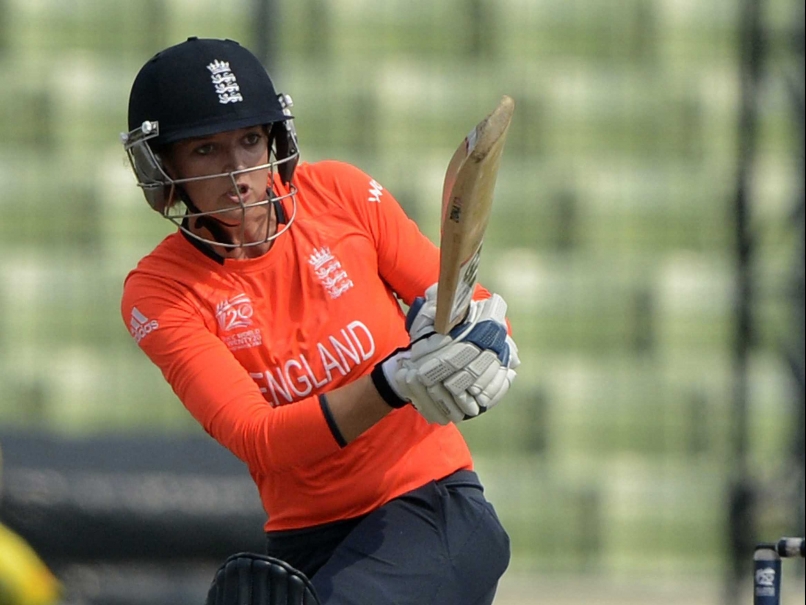 England women cricketer Sarah Taylor play with men team | PTV Sports